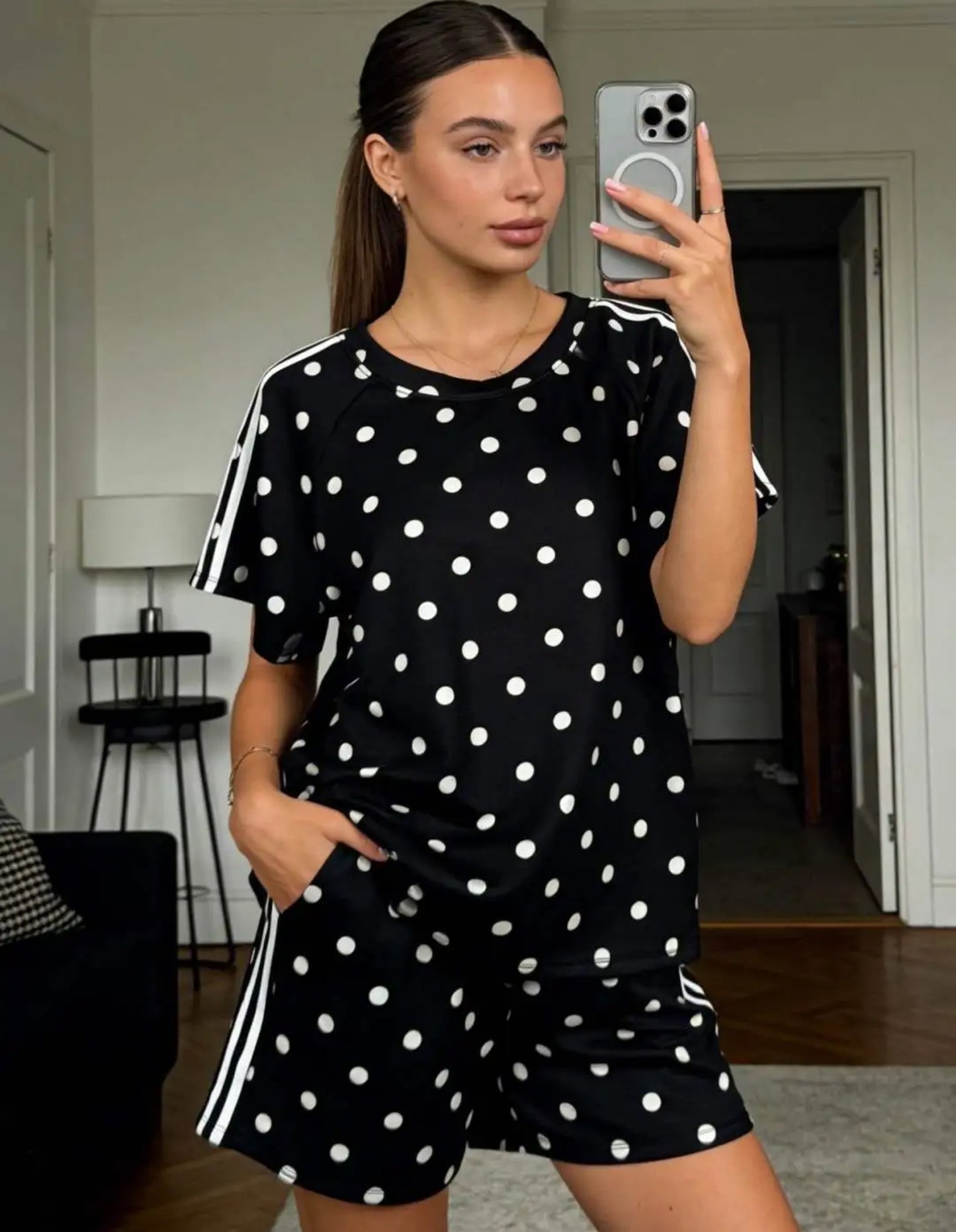 Ensemble à pois noir