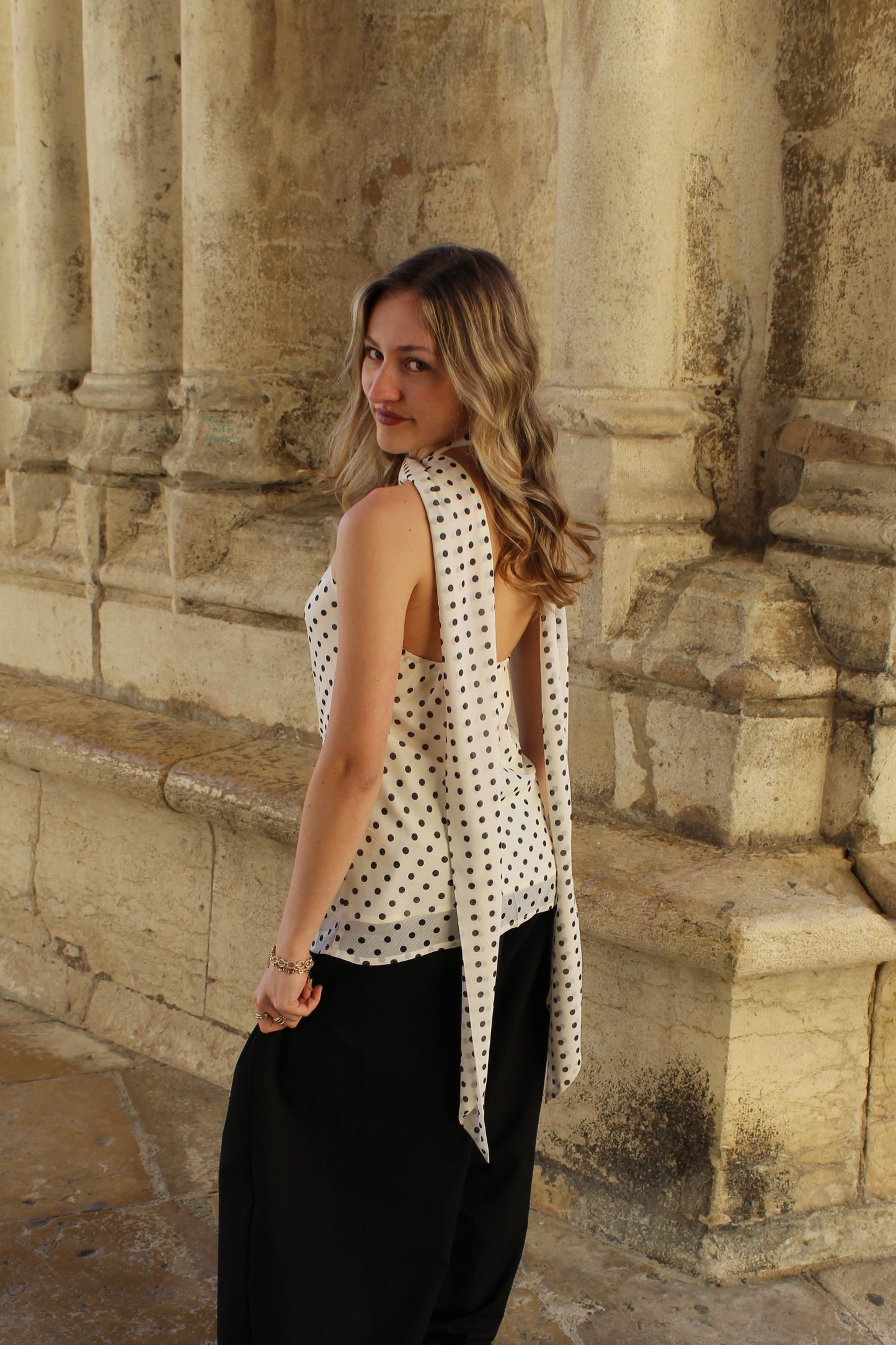 Top à pois blanc