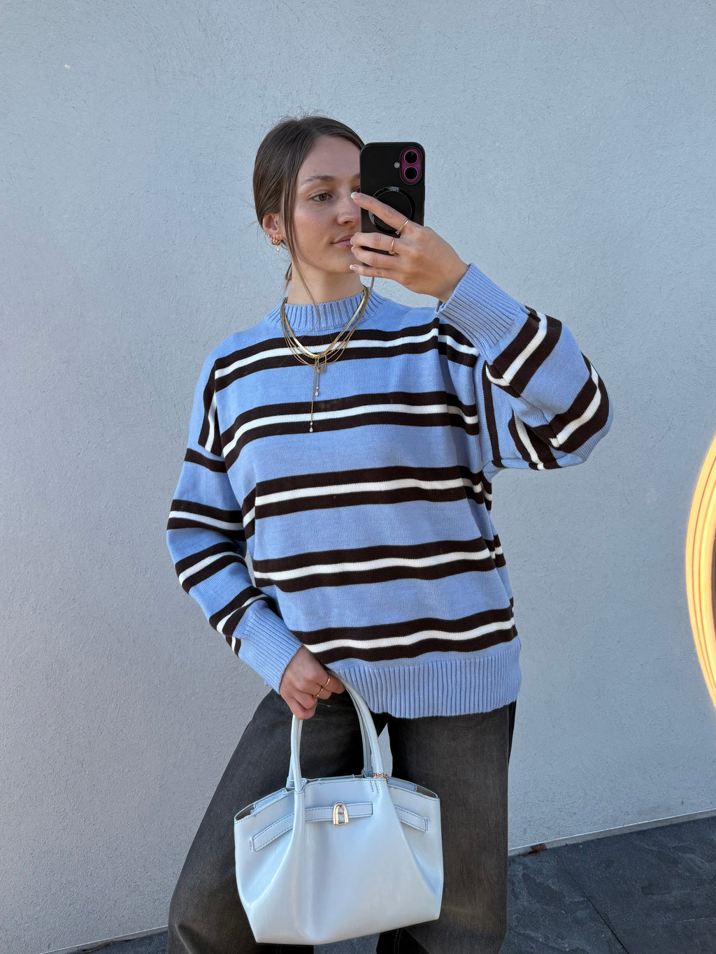 Pull rayé bleu