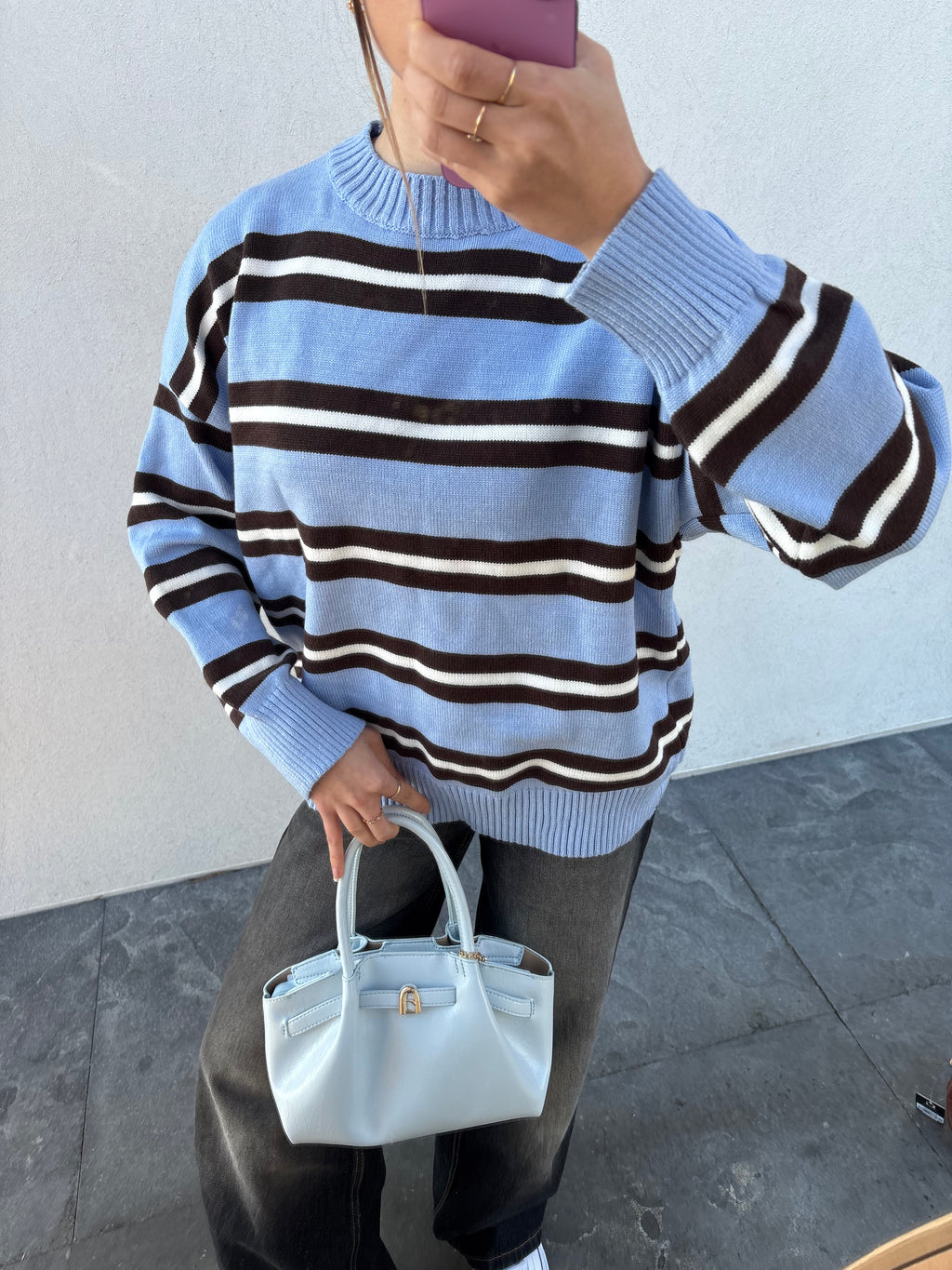 Pull rayé bleu