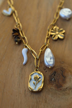 Collier charms