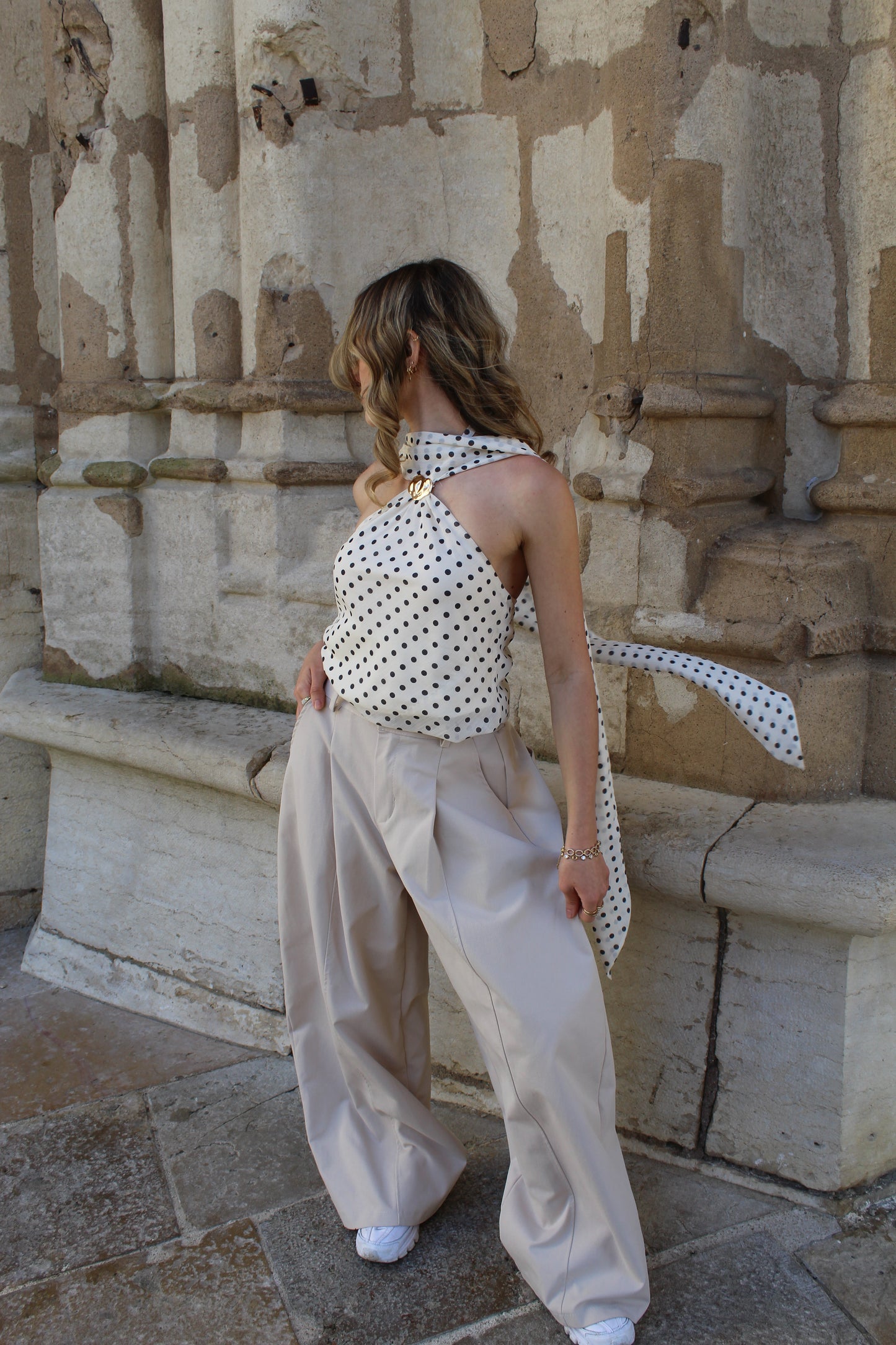 Top à pois blanc