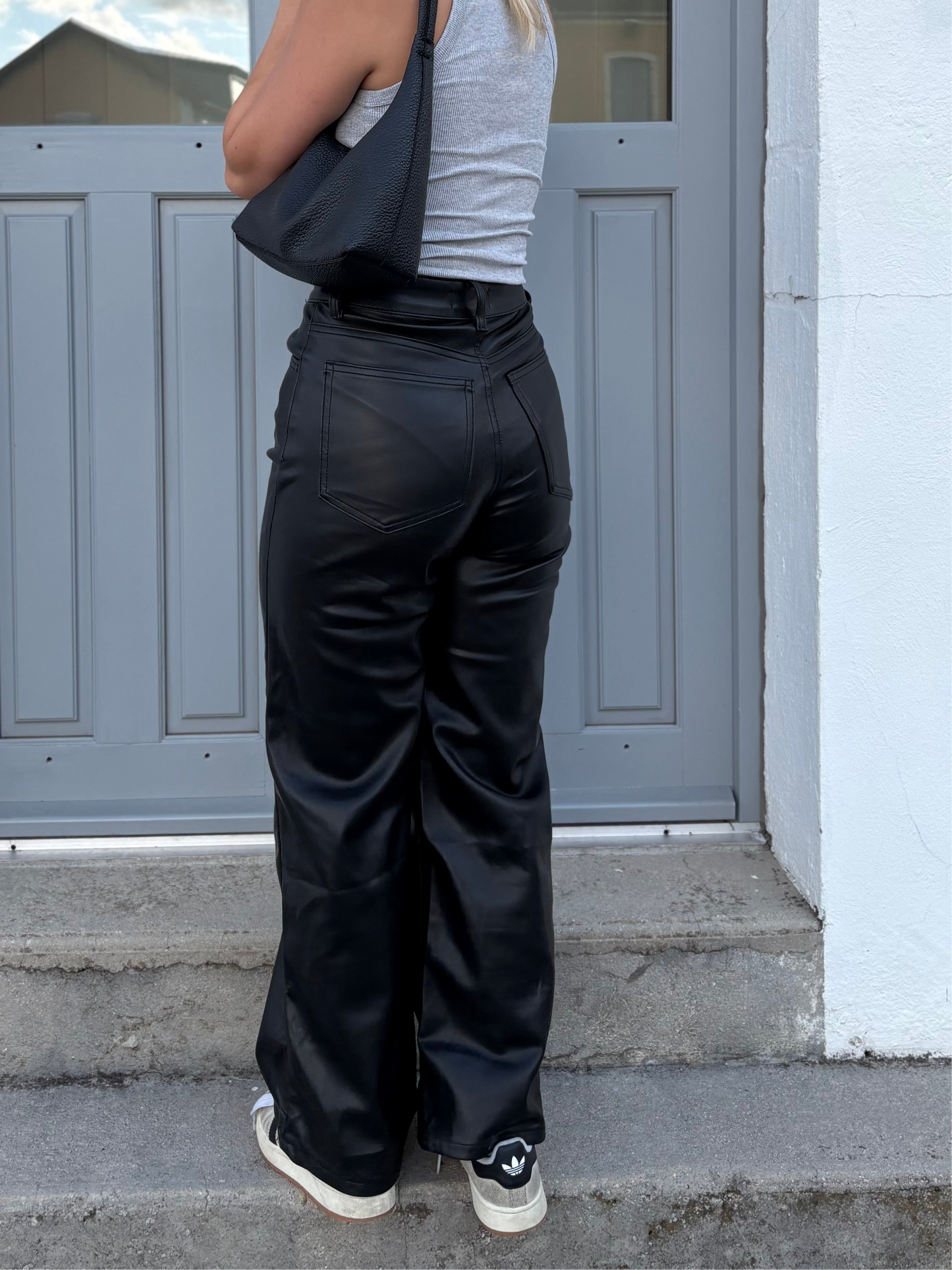 Pantalon similicuir noir