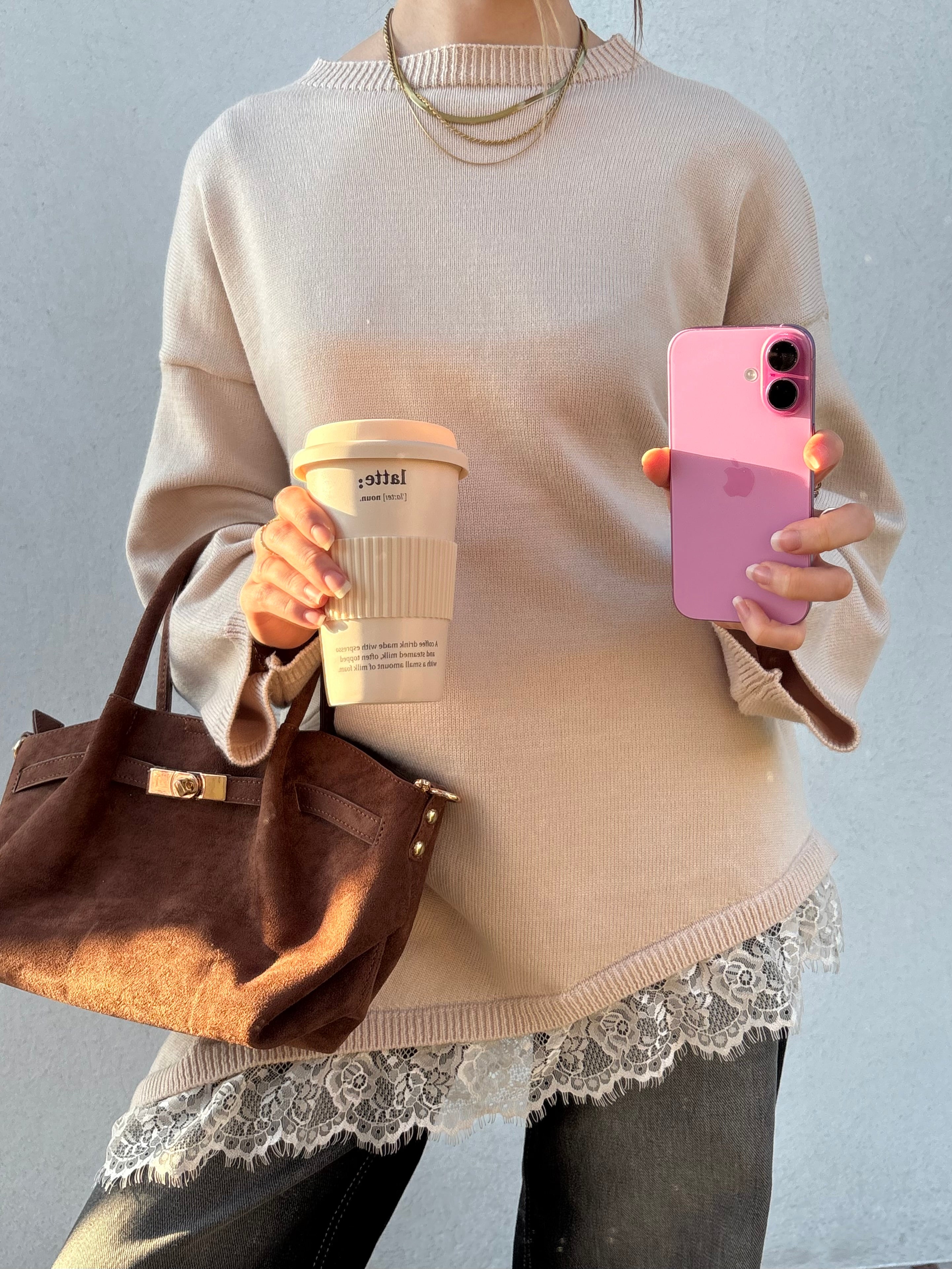 Pull dentelle